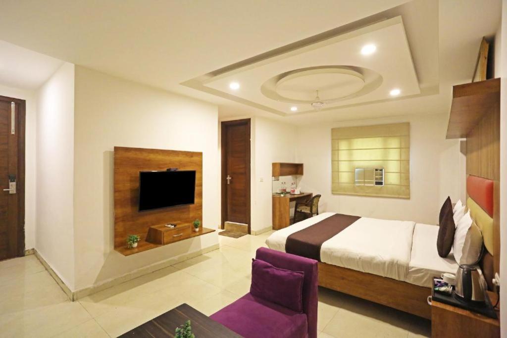 Hotel Urban Luxury Nuova Delhi Esterno foto