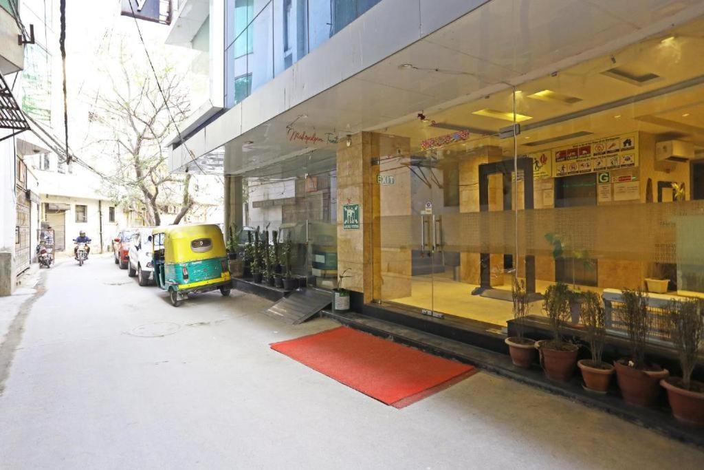 Hotel Urban Luxury Nuova Delhi Esterno foto